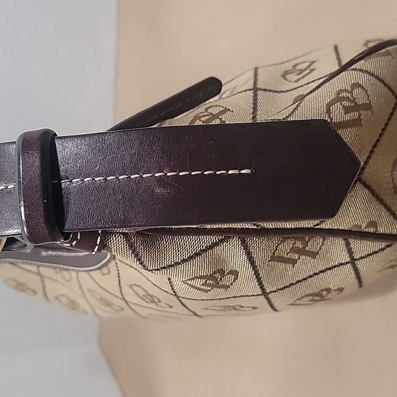 Dooney & Bourke Vintage Y2K Signature Monogram Shoulder Bag w/ Matching Wallet - Picture 5 of 16